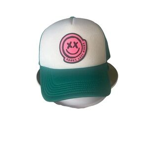 HAPPY FACE TRUCKER HAT